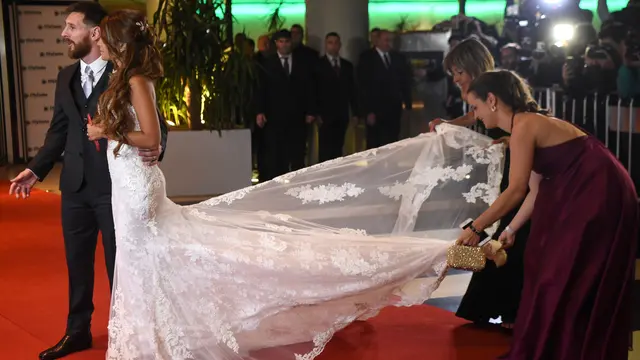 Sungguh Romantis, Lionel Messi Nikahi Teman Masa Kecilnya