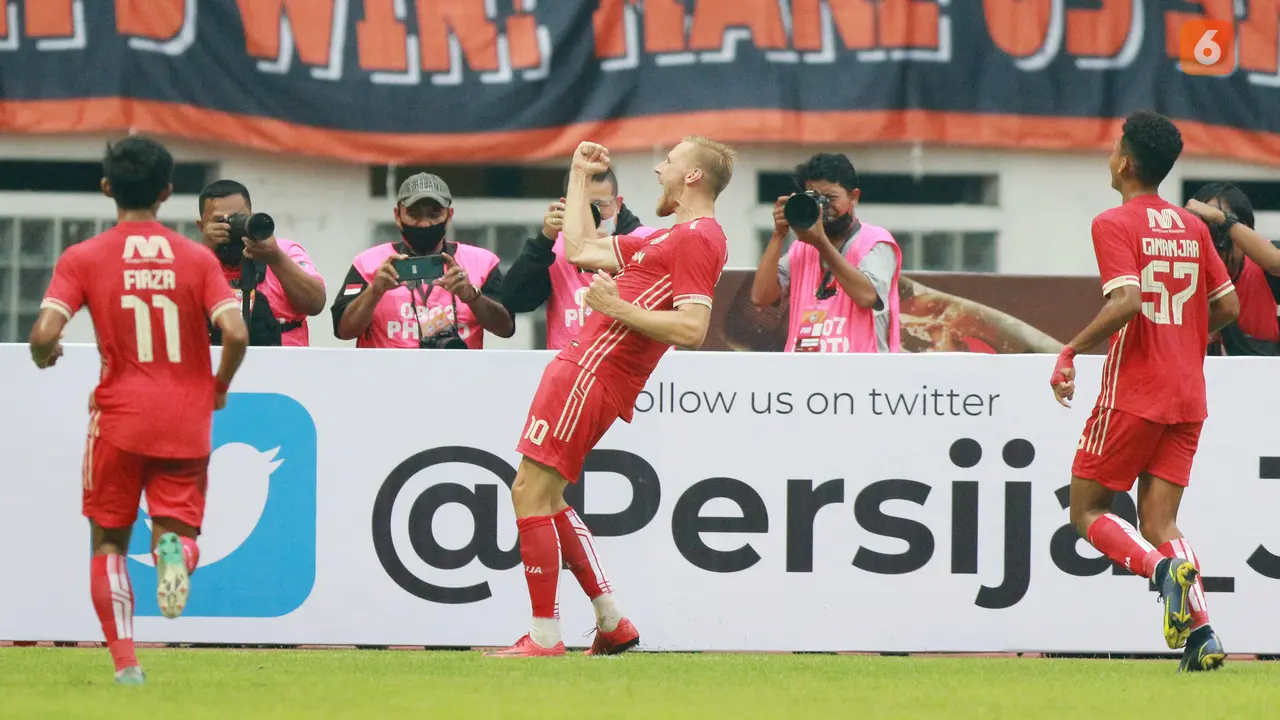 Foto: Mantap! Seluruh Pemain Asing Cetak Gol, Persija Jakarta Gasak Rans Nusantara FC di Laga Uji Coba Jelang BRI Liga 1 2022 / 2023
