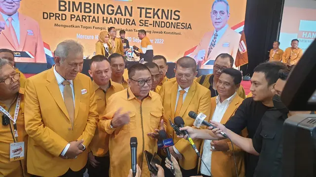 Hadapi Pemilu 2024, OSO Minta Kader Hanura Bekerja untuk Rakyat (Istimewa)