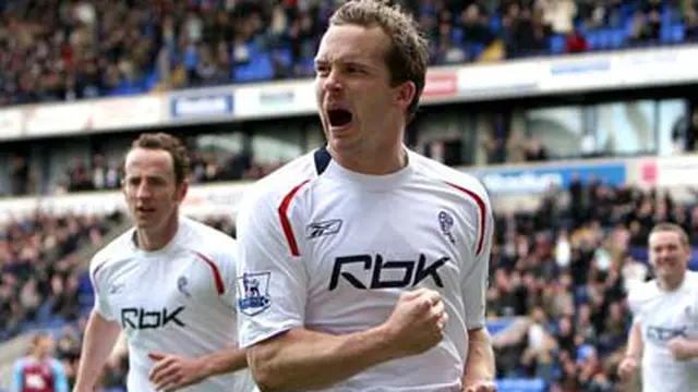 Kevin Davies (sun) 