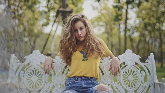 [Bintang] Dangkal Ilmu, 3 Zodiak Ini Gampang Banget Termakan Hoax!