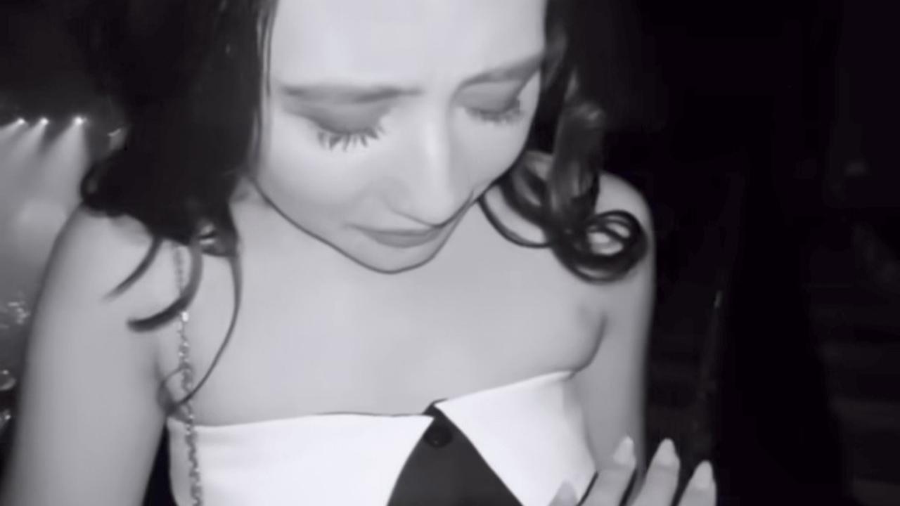 Prilly Latuconsina Unggah Video Lawas, Nangis Shenina Dilamar Angga Yunanda - Salfok Cincin Berlian Gede Banget