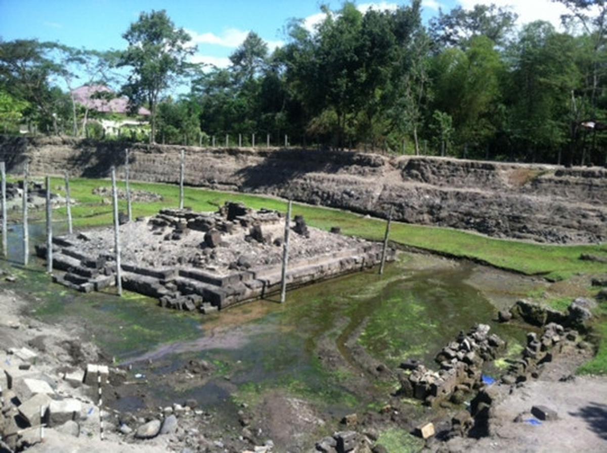 Penemuan Arca Nandi di Candi Kedulan yang berusia 1.200 tahun