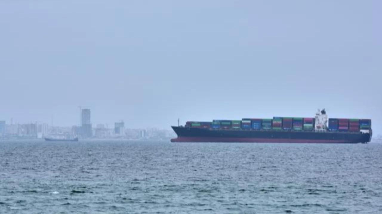 Kapalnya Dirudal AS, 3 Pelaut India Tewas