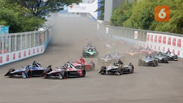 Pembalap TAG Heuer Porsche Formula E Team, Pascal Wehrlein