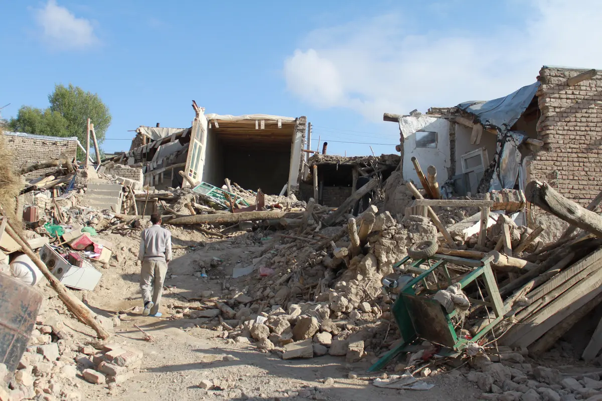 11-8-2012: Gempa Ganda Guncang Azerbaijan Timur