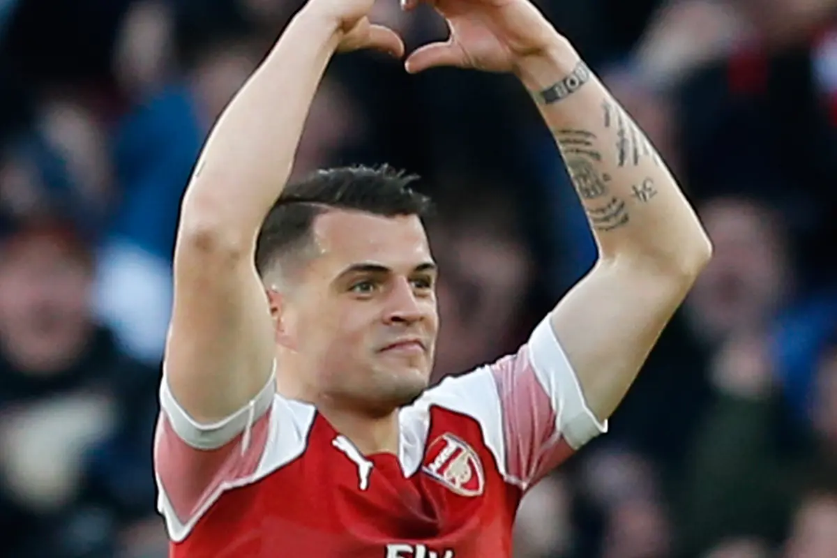Gol Xhaka dan Aubameyang Antar Arsenal Taklukkan Manchester United
