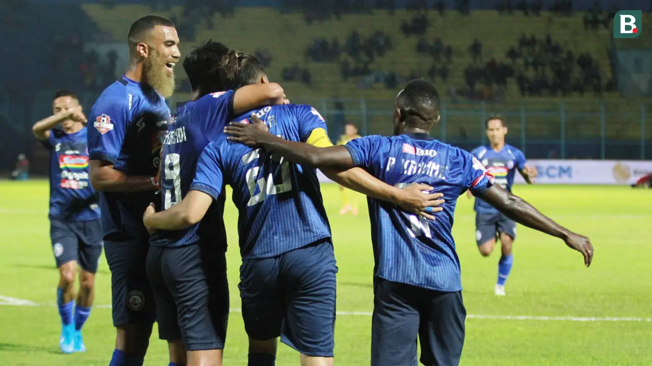 Arema FC vs Barito Putera