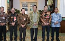 Sambangi Provinsi DIY, Kemendagri Dorong Pemda Optimalkan Siskamling dan Pastikan Situasi Kamtibmas Aman