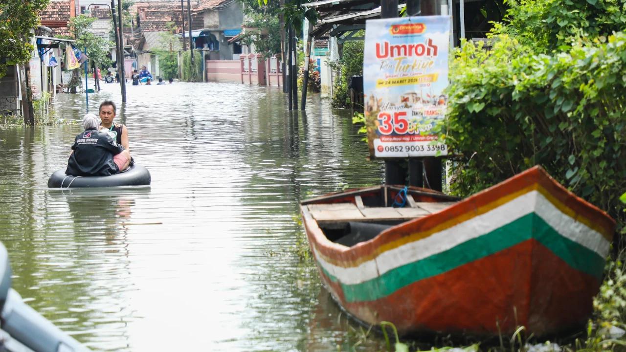 Banjir Belum Surut, Status Tanggap Darurat di Pati Diperpanjang hingga 6 Februari