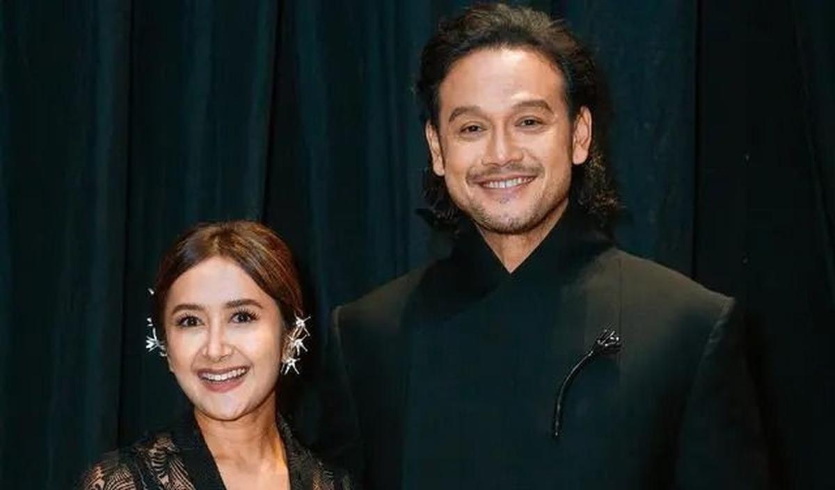 Dwi Sasono dan Widi Mulia pernah merasakan asmara di masa SMA.