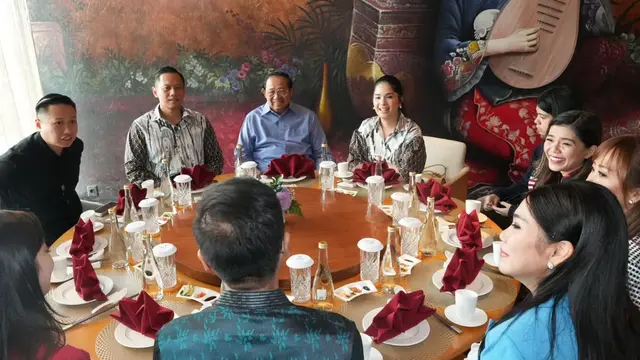 Potret Keluarga Susilo Bambang Yudhoyono Rayakan Imlek dengan Rekan Bawa Pesan Toleransi/Instagram Merry Riana