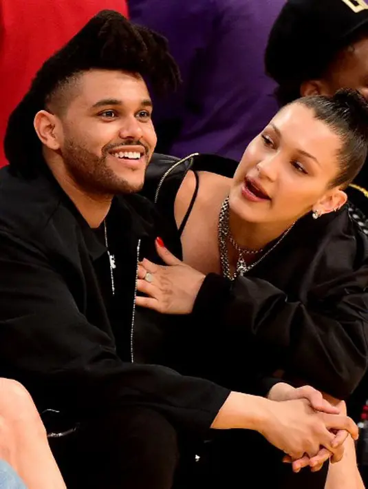 “Sekarang Selena dan Justin sedang berbincang lagi dan The Weeknd pun merasa terinspirasi dari mereka untuk berhubungan baik lagi dengan Bella dan jalin pertemanan dengannya,” ujar sumber. (AFP/Charley Gallay)