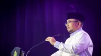 Menteri Agama (Menag) Yaqut Cholil Qoumas meluncurkan aplikasi Pegon Virtual Keyboard dan Rumah Kitab saat gelaran Devotion Experience atau Dev-X Kemenag di JCC, Jakarta, Sabtu 6 Januari 2024. (Foto: Humas Kemenag)