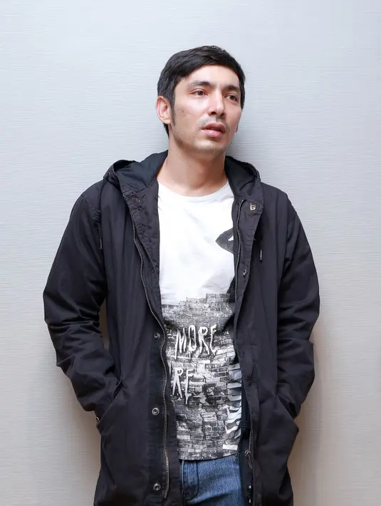 Abimana meminta sutradara Anggy Umbara untuk mengambil adegan tersebut sebanyak tiga kali. 'Kalau tidak bagus juga, artinya saya tidak bisa,' ceritanya. (Galih W. Satria/Bintang.com)