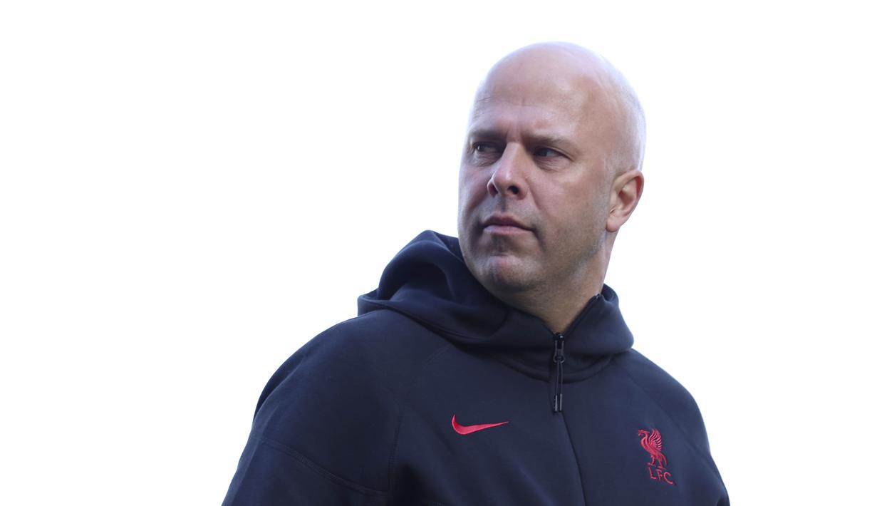 Arne Slot berhasil mengukir catatan gemilang setelah membawa Liverpool menang di markas Crystal Palace dalam laga lanjutan Liga Inggris 2024/2025, Sabtu (05/10/2024). (AP Photo/Ian Walton)