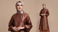 Model Gamis Brokat Kombinasi Satin Lengan Balon untuk Pesta