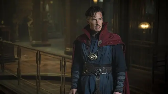 Doctor Strange (2016)