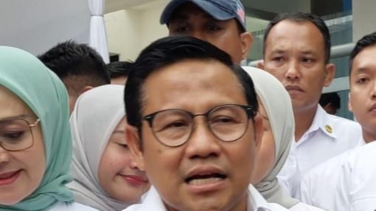 Pilih Masuk Mobil, Begini Reaksi Cak Imin Tanggapi Surya Paloh Bertemu Prabowo