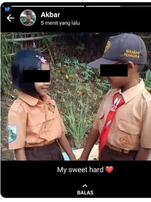 6 Status WhatsApp dari Remaja Tentang Cinta Ini Bikin Geleng Kepala