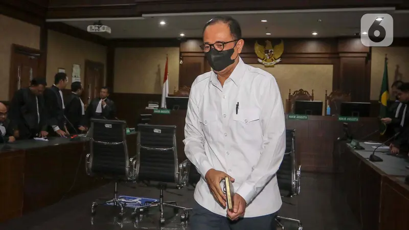 Rafael Alun Trisambodo Divonis 14 Tahun Penjara serta Denda Rp500 Juta