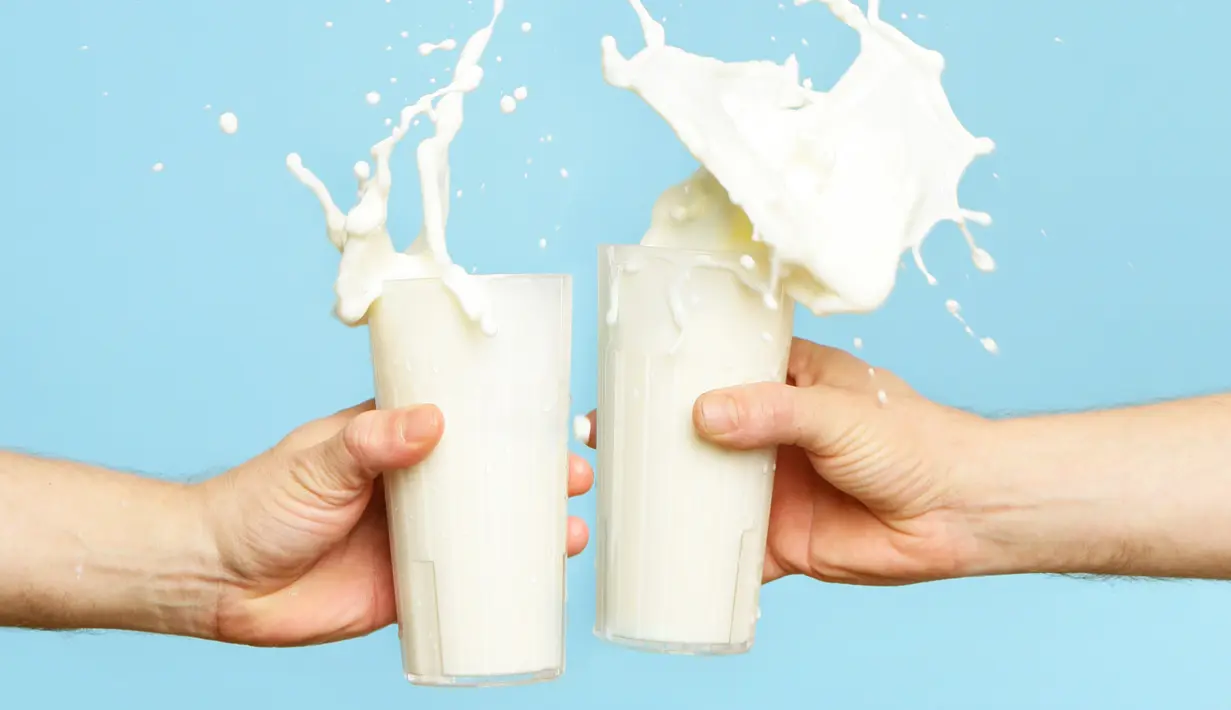 Produk susu juga kaya protein, yang ketika dipecah dalam perut Anda, menimbulkan hidrogen sulfida dan metil merkaptan pemicu bau busuk. (Istimewa)