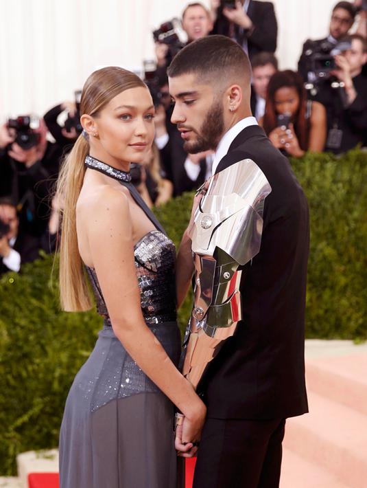 Kemesraan Gigi Hadid dan Zayn Malik di Met Gala, Bikin Iri ...