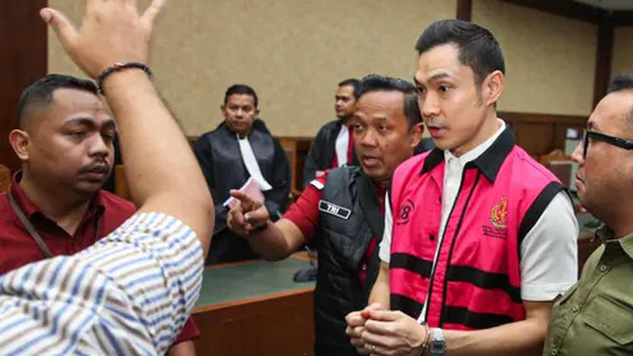 Ke Hakim, Harvey Moeis Minta Kembalikan Aset Milik Sandra Dewi
