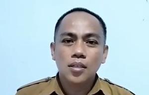 Potongan video Kepala Bidang Pengadaan, Pemberhentian, dan Informasi Kepegawaian BKPSDM Kabupaten Soppeng, Rusman, mengaku dianiaya Ketua DPRD Soppeng. (Liputan6.com/ Fauzan)