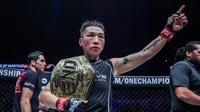 Kalahkan Angela Lee, Xiong Jing Nan Pertahankan Gelar Juara Dunia Wanita ONE Championship