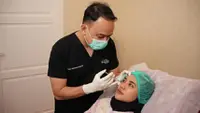 Sebelum Tindakan Estetika, Pastikan 4 Standar Ini Terpenuhi