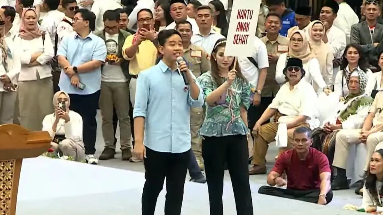 Gibran juga berjanji bakal menambahkan lagi program kesehatan untuk masyarakat.<br>