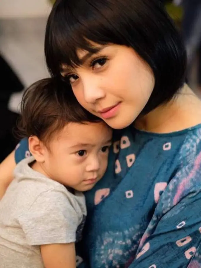 [Bintang] Berdasarkan Shio, Ini 4 Alasan Nagita Slavina Banjir Rezeki