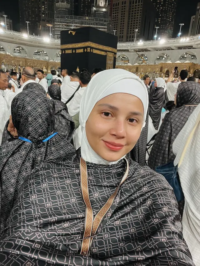 7 Potret Terbaru Yunita Siregar yang Rela Belajar Bahasa Jawa Demi Peran