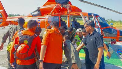 SAR Surabaya Kerahkan Kapal dan Helikopter Cari Virgo Transport 8 yang Hilang Kontak
