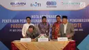 Suasana MoU produksi Tabung LPG berbahan Composite di Bandung, Rabu (18/9/2019). Pada tahun 2020 PT INTI (Persero) akan memproduksi Tabung LPG Composite sebanyak 1.000-1.200 tabung per hari untuk memenuhi permintaan pasar domestik dan pasar ekspor. (Liputan6.com/HO/Okta)