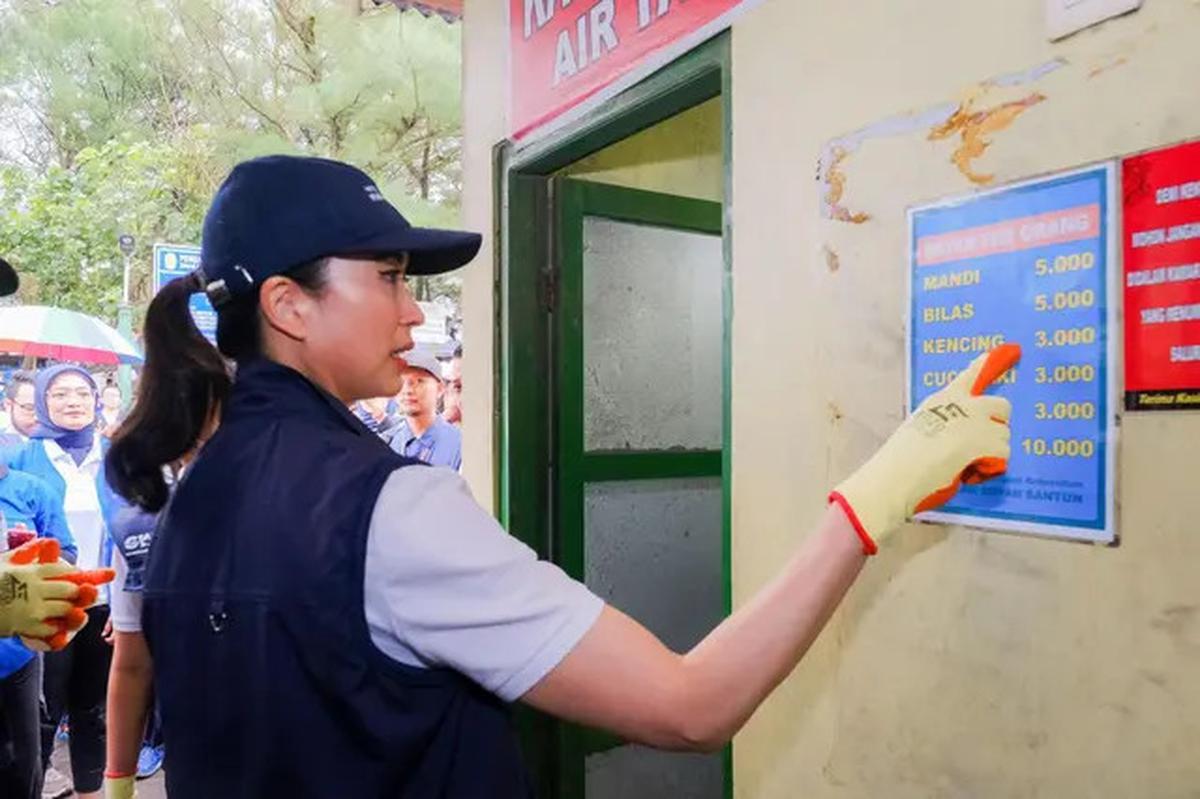 Mengapa Pantai Parangtritis Jadi Lokasi Peluncuran Gerakan Wisata Bersih Kemenpar?