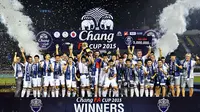 Mantan pemain Persib, Suchao Nuchnum, sukses mengangkat trofi juara Piala FA Thailand bersama Buriram United. (Buriram United Facebook)