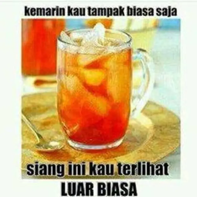 7 Meme Nyeleneh Awal Puasa yang Kerap Dialami Banyak Orang