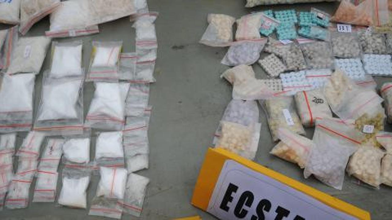 Pakai sabu, Kapolsek Cibarusah ditangkap