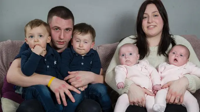 copyright by SWNS:SOUTH WEST NEWS SERVICE