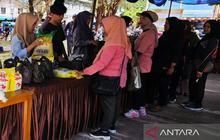 Gerakan Pangan Murah Natuna: Stabilkan Harga di Perbatasan, Warga Hemat Hingga Rp8.000 per Item!