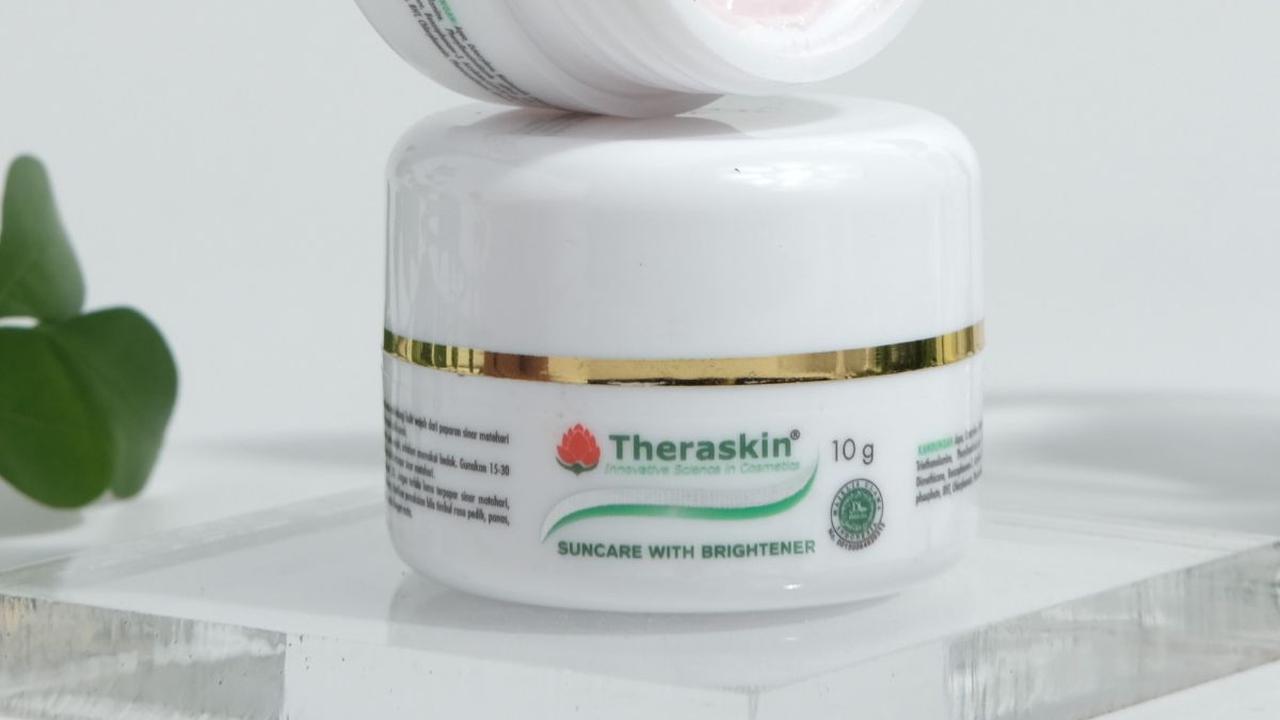 7. Theraskin Day Cream AHA<br>