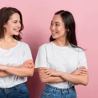 Iri dengan orang yang mudah disukai banyak orang? Yuk intip resep rahasianya di sini untuk kamu yang ingin menjadi pribadi yang lebih disukai banyak orang.