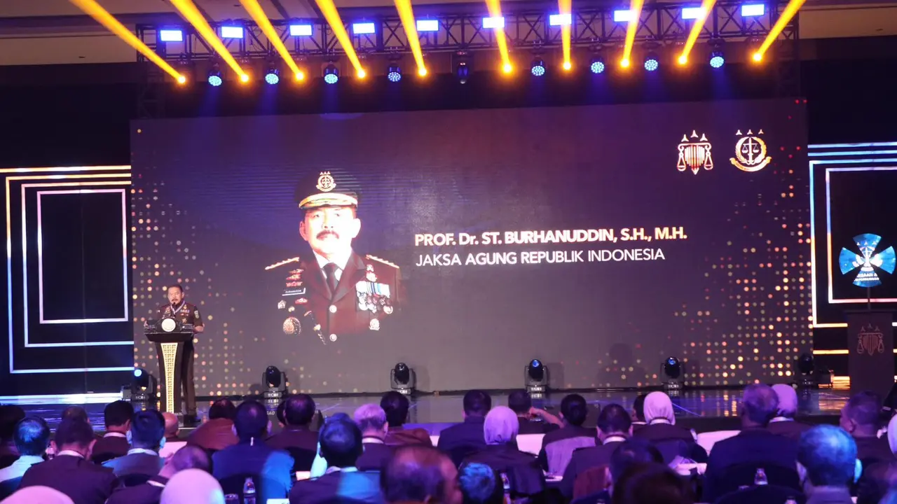 Jaksa Agung ST Burhanuddin resmi membuka Rapat Kerja Nasional (Rakernas) Kejaksaan RI Tahun 2025.