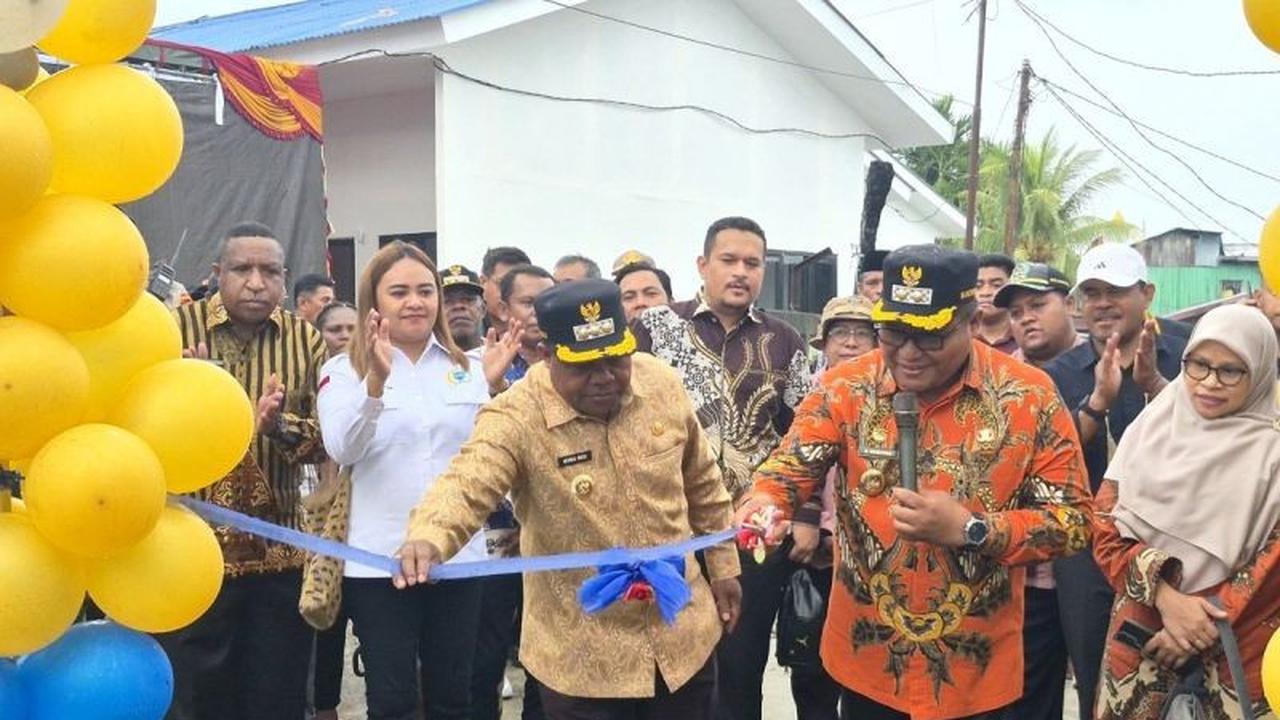 Tegaskan Status Huntara Borobudur Manokwari, Bupati: Bukan Aset Pribadi, Ada Pakta Integritas