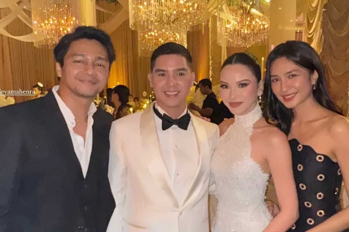 7 Couple Artis Elegan dengan Dress Code Hitam Hadir di Resepsi Pernikahan Al Ghazali dan Alyssa Daguise, Mikha Tambayong-Bunga Citra Lestari