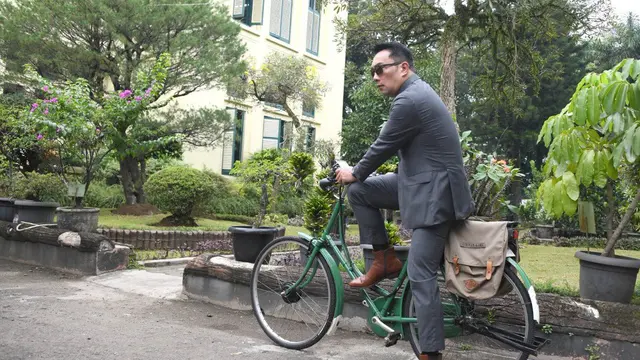 Ridwan Kamil Dinas Pakai Sepeda