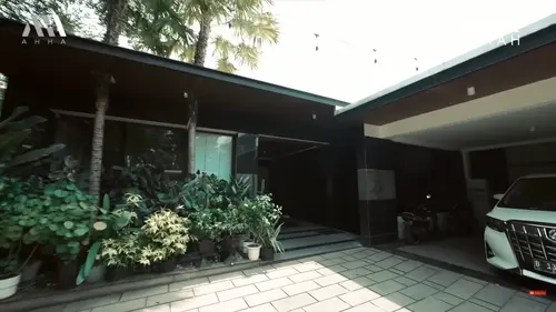 12 Potret Rumah Rachel Vennya, Terdapat Air Terjun di Halaman Belakang -  Entertainment Fimela.com