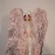 Beyoncé tampil dengan interpretasi yang berani dan artistik di Met Gala 2026.